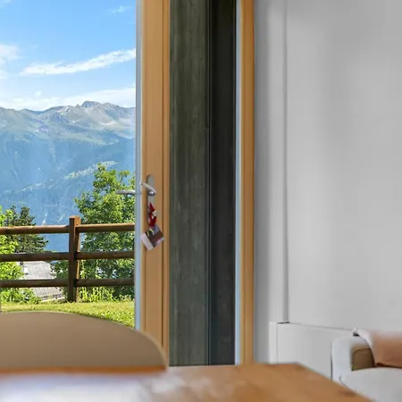 Topaze 103 Pres De La Telecabine A *