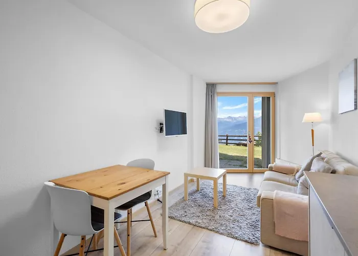 Topaze 103 Pres De La Telecabine A