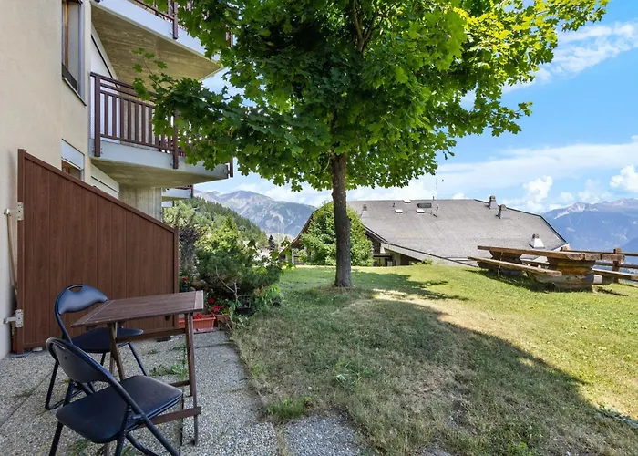 Topaze 103 Pres De La Telecabine A *